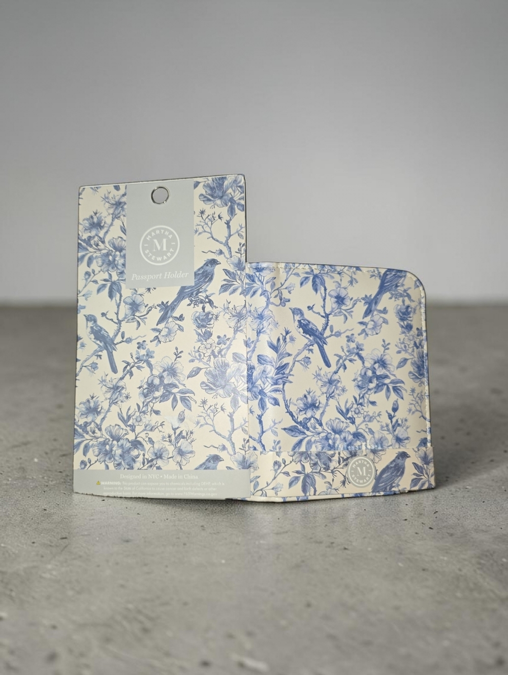 NWT Martha Stewart Blue Floral & Bird Passport Holder. - Picture 4 of 4